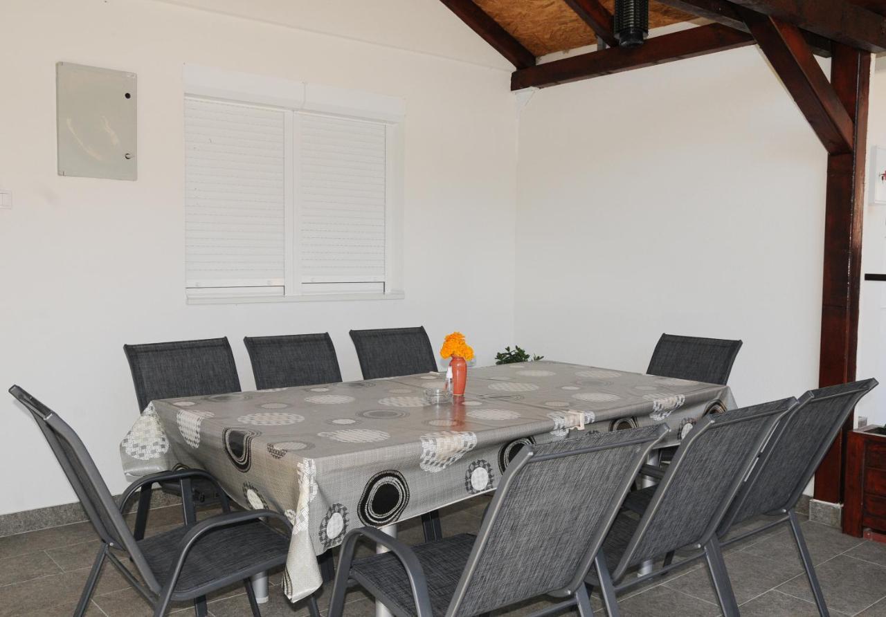 Favorit Apartment Cacak